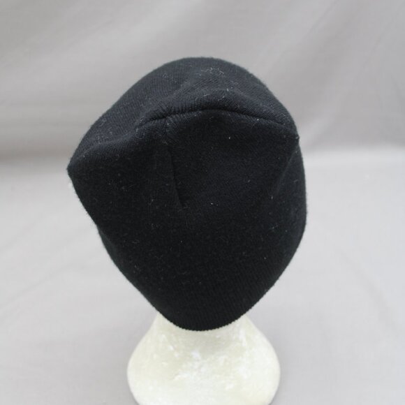 Saskatchewan Roughriders Toque (retro) - Team Logo on Black - Adult Stretch Fit - Picture 5 of 8